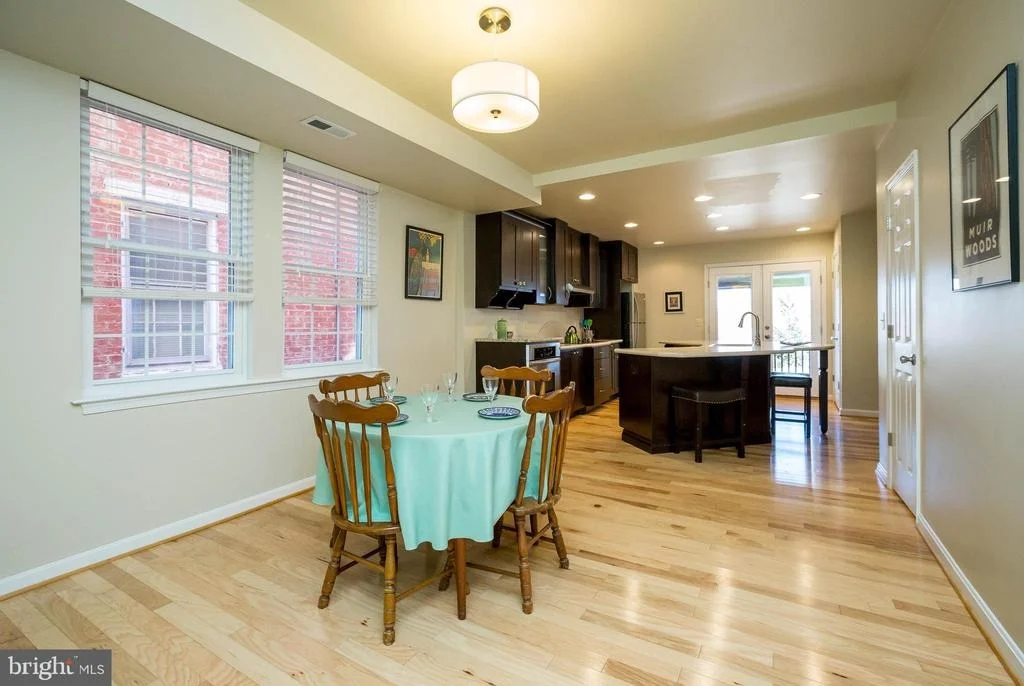 Photo of 7 S JEFFERSON STREET