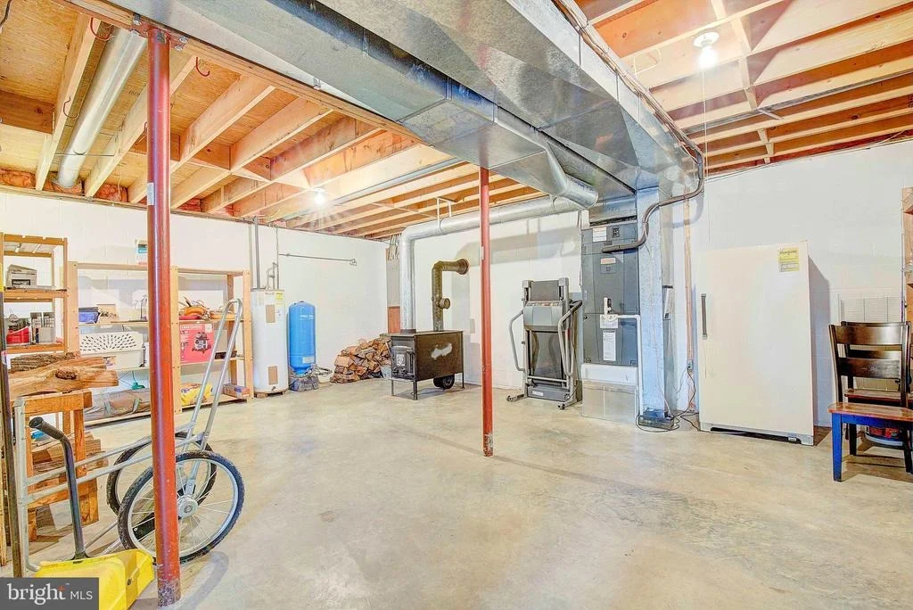 Photo of 9150 MACKALL ROAD