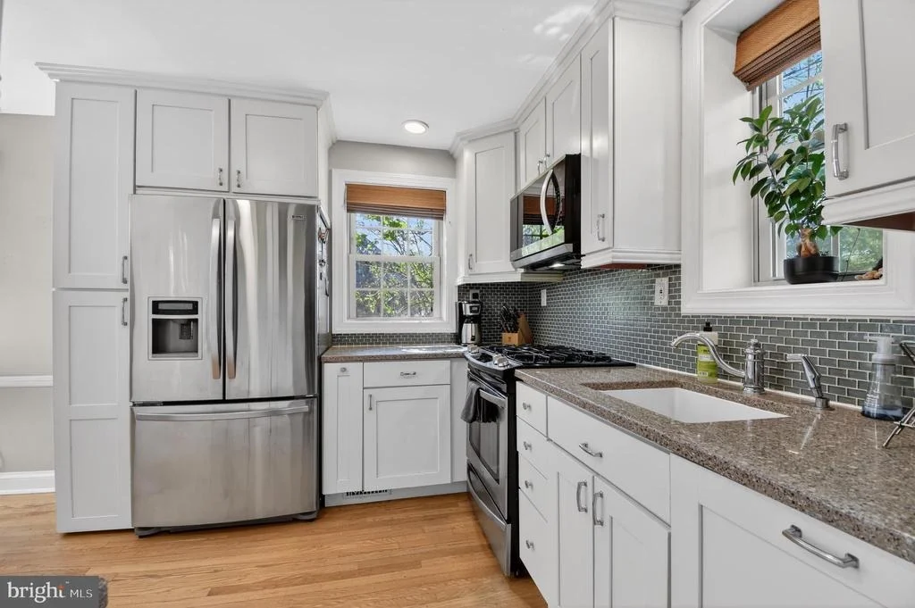 Photo of 8306 QUEEN ANNES DRIVE