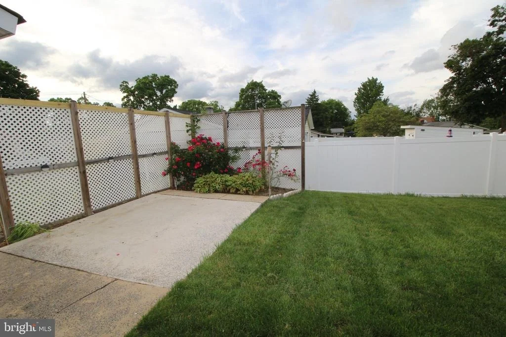 Photo of 315 THOMAS AVENUE