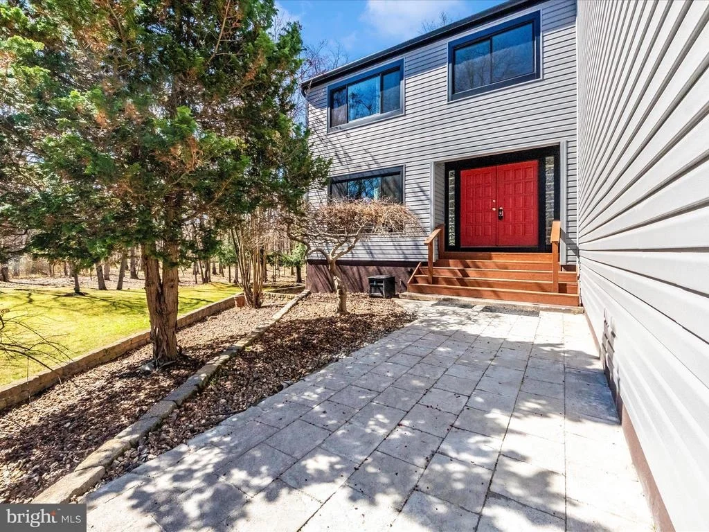 Photo of 6264 AUDUBON DRIVE