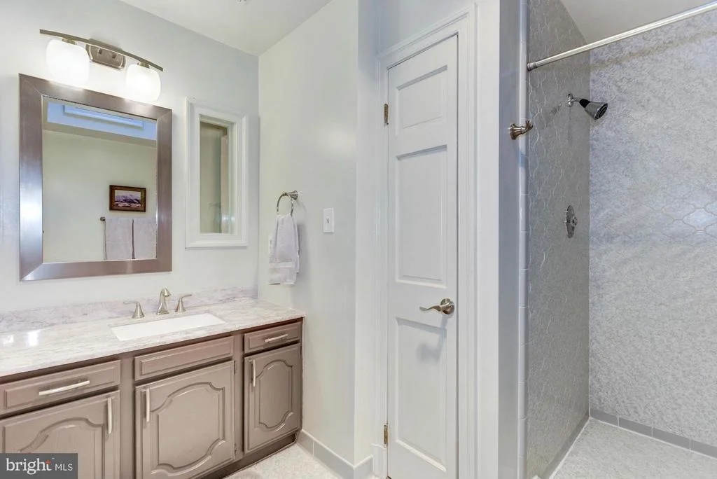 Photo of 8944 JEFFERY ROAD
