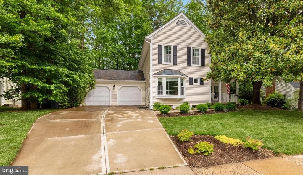 Photo of 9206 NORTHEDGE DRIVE