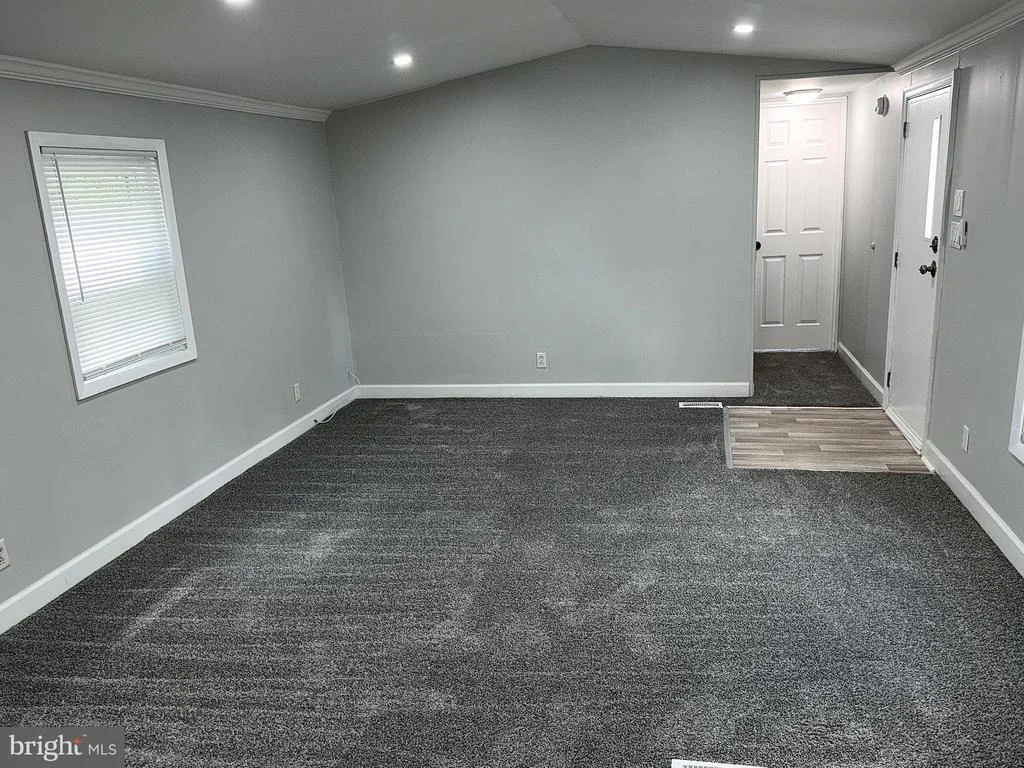 Photo of 481 KEITH ROAD