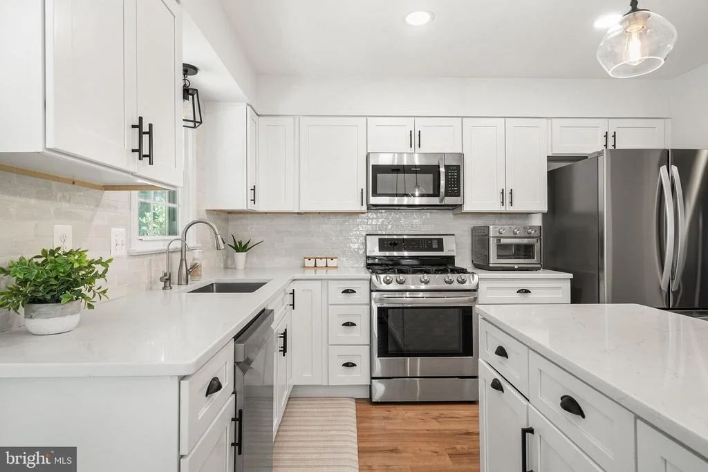 Photo of 9113 NORTHEDGE DRIVE