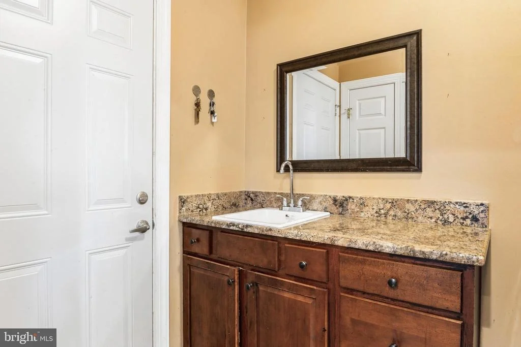 Photo of 43276 JOHN DANFORTH COURT
