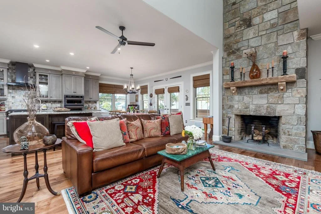 Photo of 144 ELIZABETH WAY