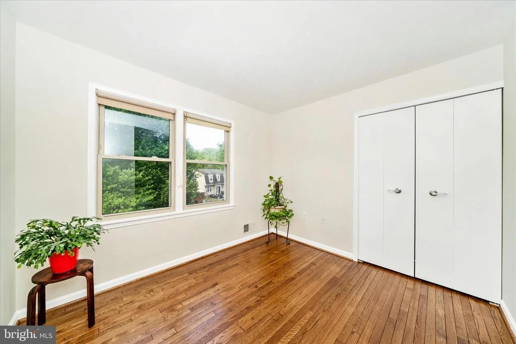 Photo of 16000 NARROWS TERRACE