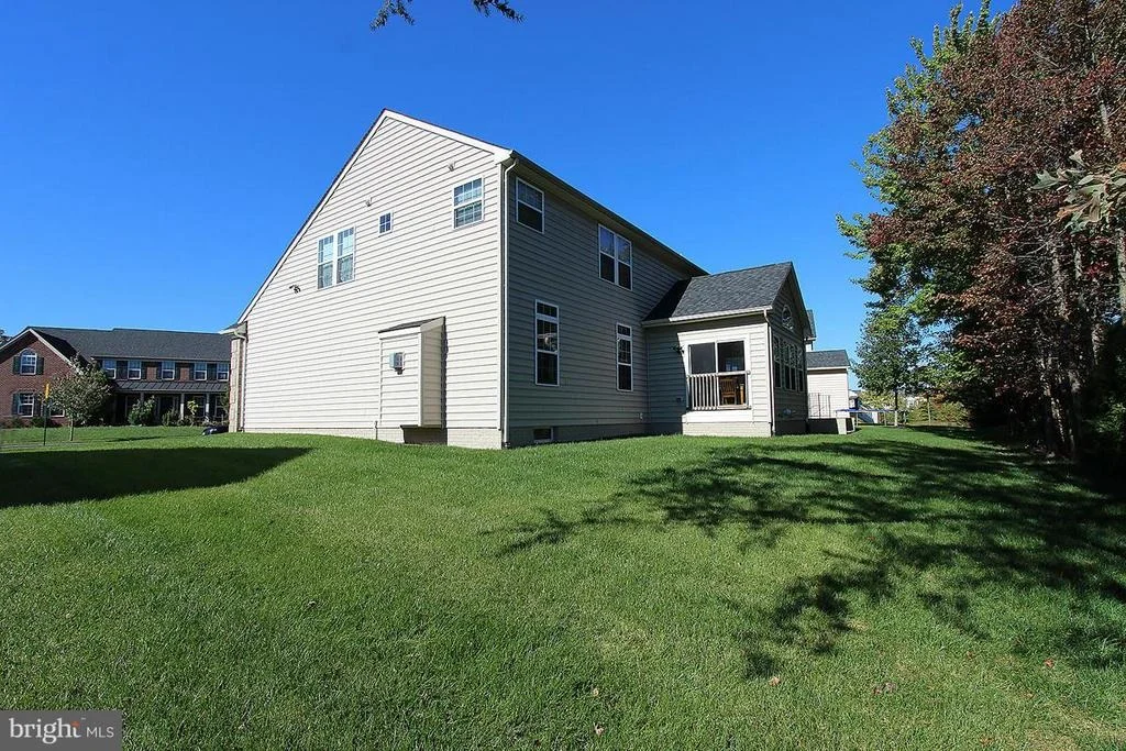 Photo of 13705 VANDERBILT WAY