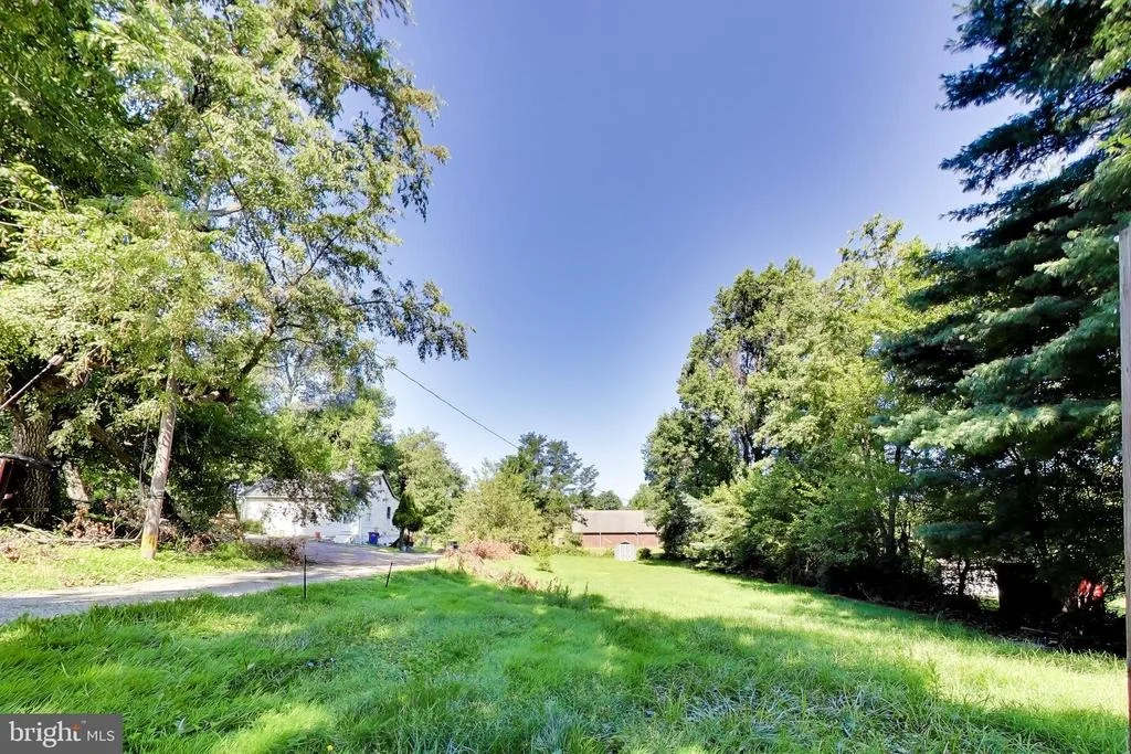 Photo of 16008 BATSON ROAD