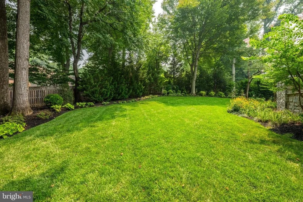 Photo of 7301 MASTERS DRIVE