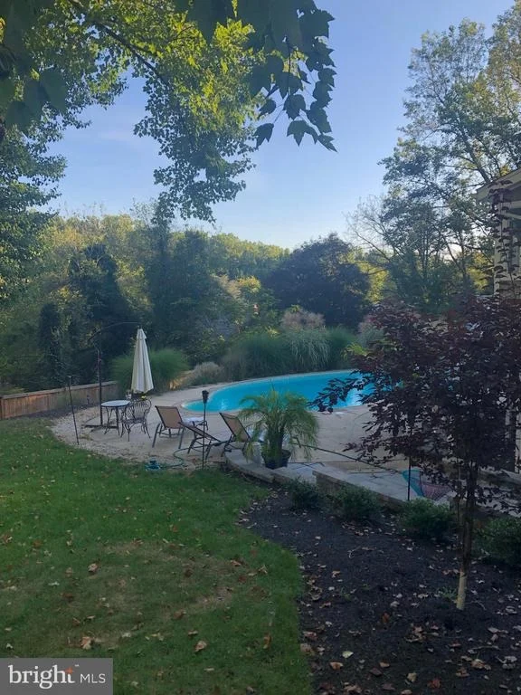 Photo of 14937 WELLWOOD ROAD