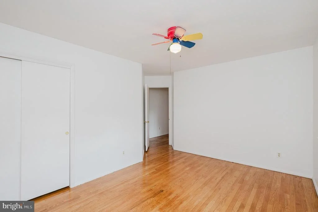 Photo of 625 FOXCROFT DRIVE