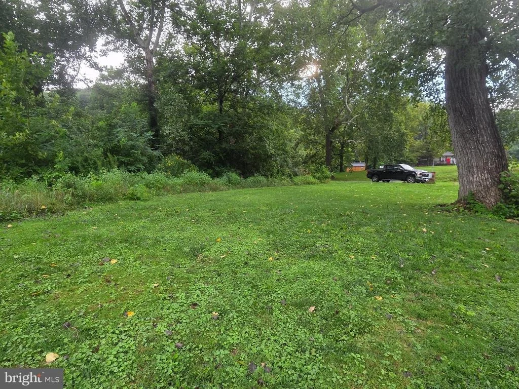 Photo of 39 & 37 WHISTLE LANE