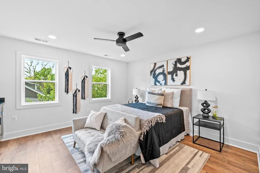 Photo of 258 N BARTON STREET
