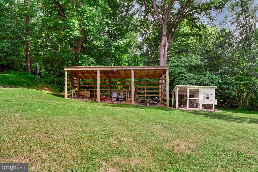 Photo of 2317 HARKINS ROAD
