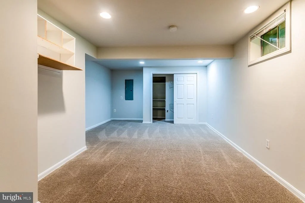 Photo of 17292 MAGIC MOUNTAIN DRIVE