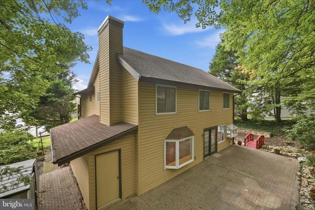 Photo of 7818 MULBERRY BOTTOM LANE