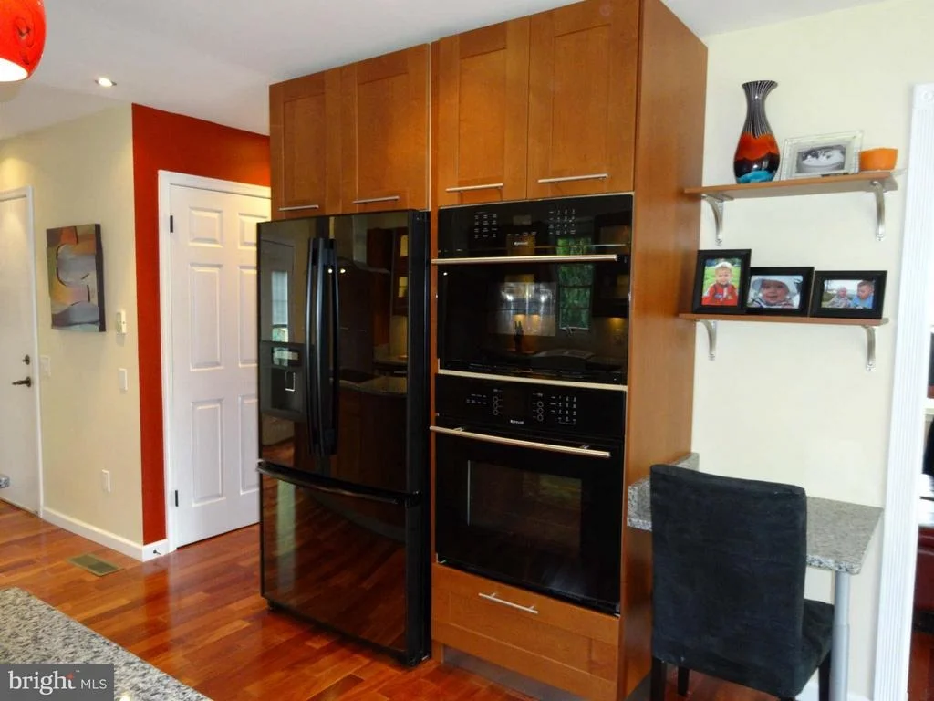 Photo of 1030 CHINABERRY DRIVE
