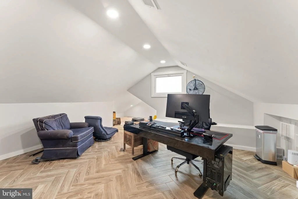 Photo of 4418 GILBERTSON ROAD