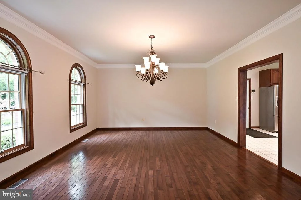 Photo of 5805 HALLOWING DRIVE