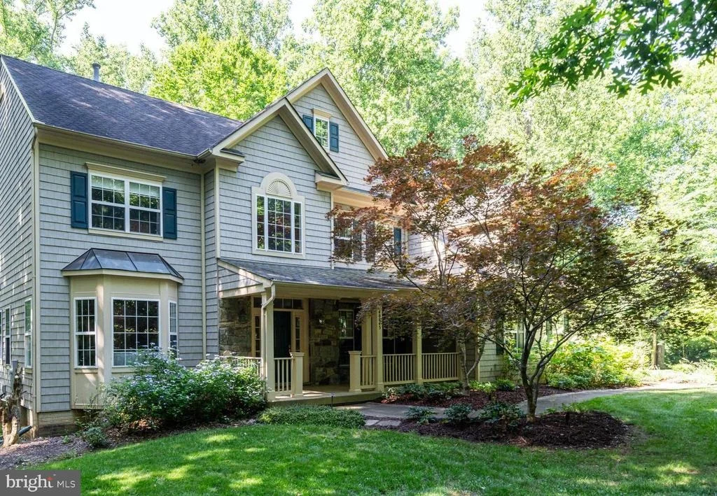 Photo of 40845 FOREST GLEN DRIVE