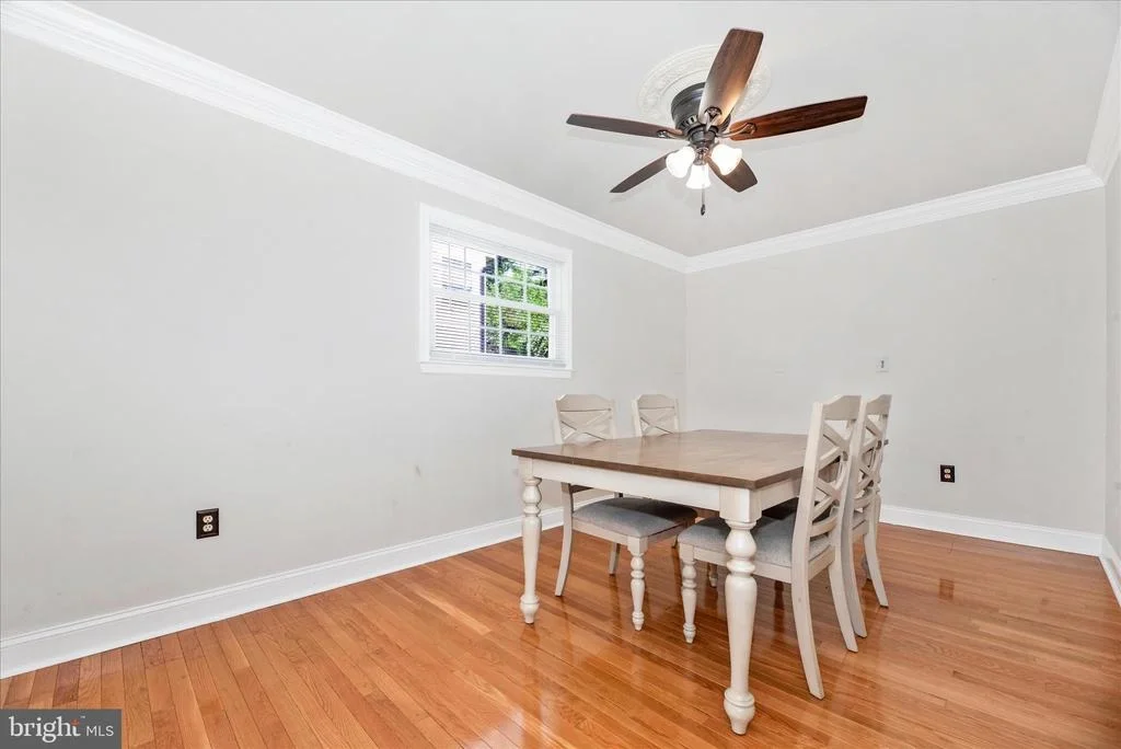 Photo of 127 SUNHIGH DRIVE