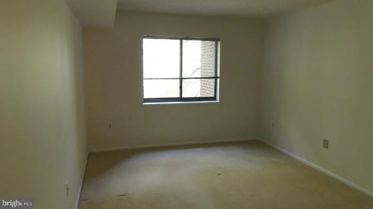 Photo of Unit 702 at 15100 INTERLACHEN DRIVE