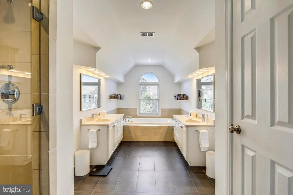 Photo of 17703 GLOBE THEATRE DRIVE