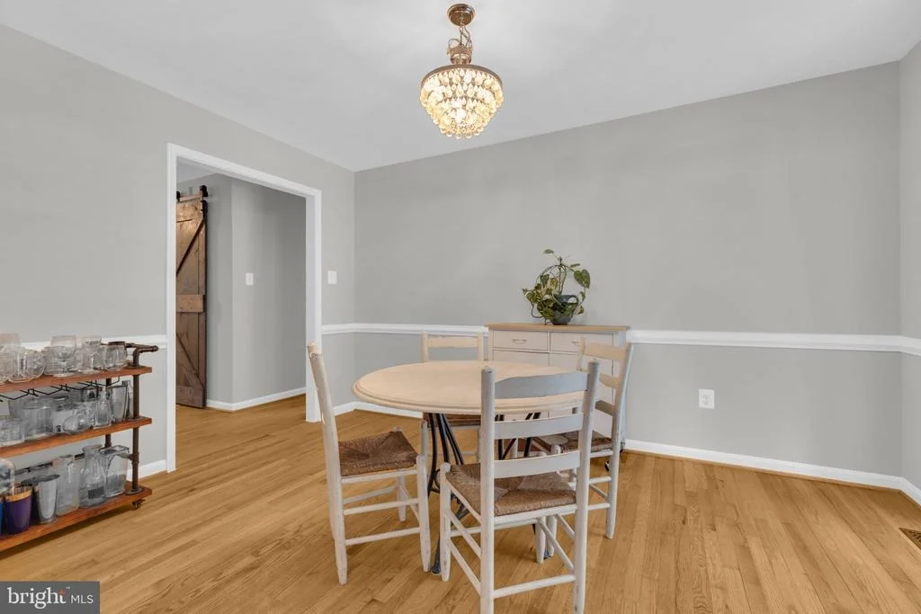 Photo of 5238 GRAYSTONE ROAD