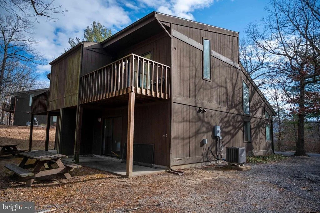 Photo of Unit 100AB at 377 SPITZ