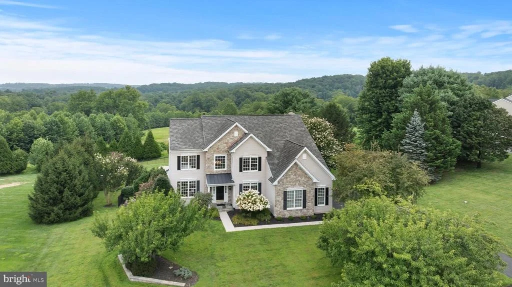 Photo of 14835 HUNTING WAY