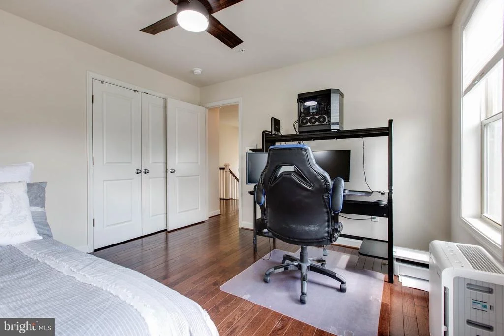 Photo of 4396 SHAMROCK DRIVE
