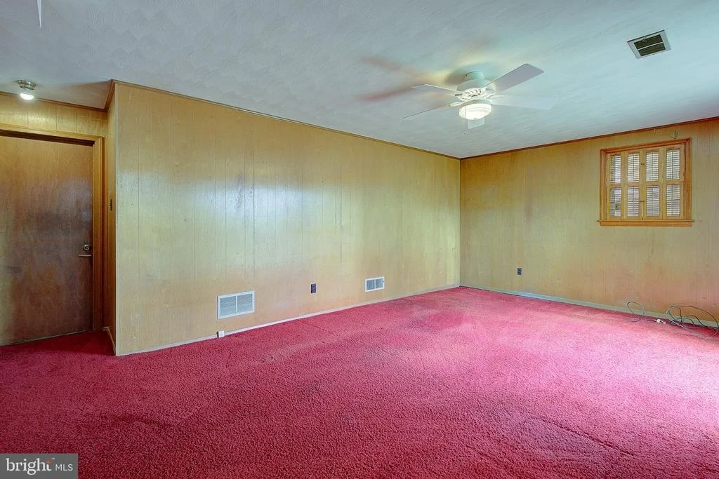 Photo of 5907 BEDFORD LANE