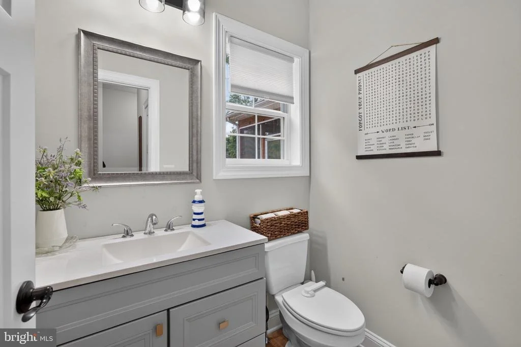 Photo of 212 OREGON ROAD