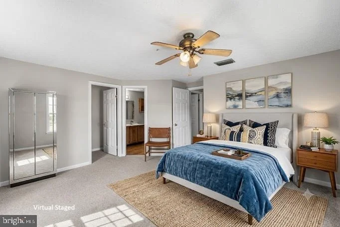 Photo of Unit 207J at 207 OAK LEAF CIRCLE
