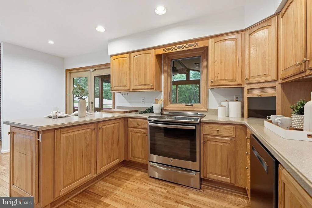 Photo of 8825 CARDINAL FOREST CIRCLE