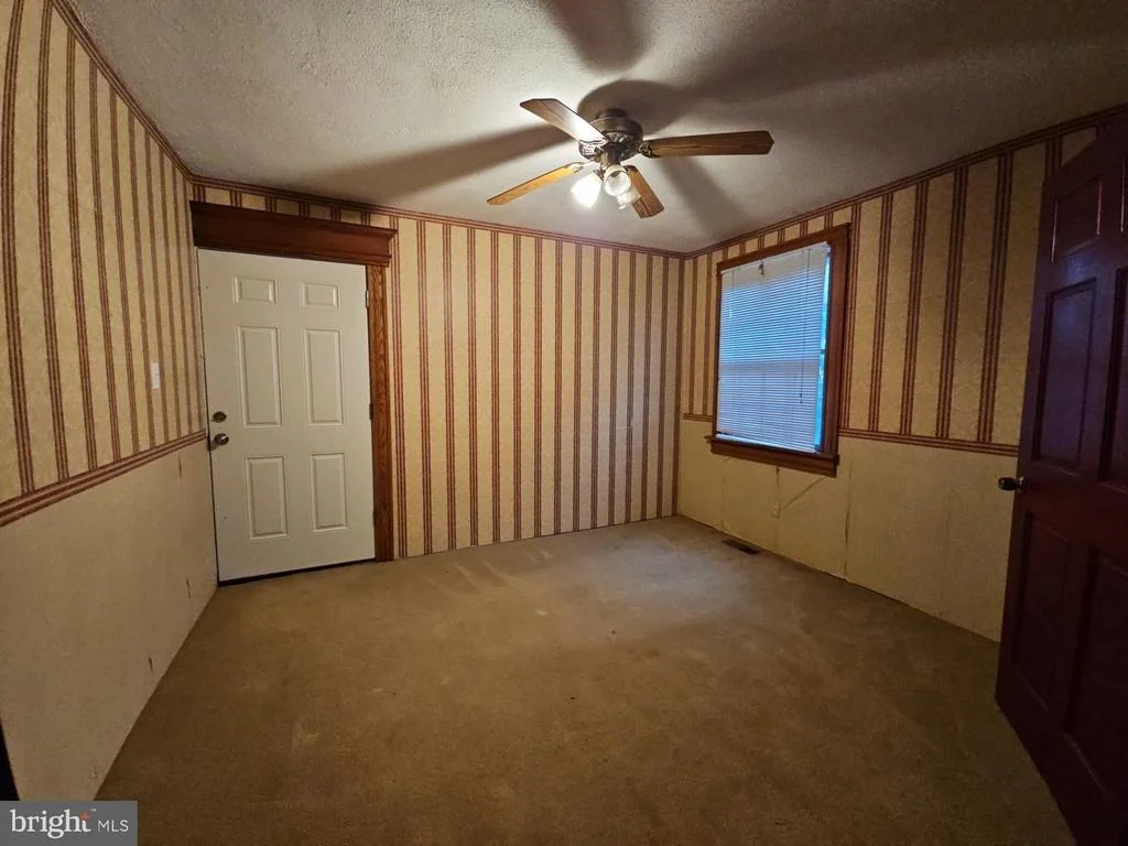 Photo of 262 W PARK DRIVE