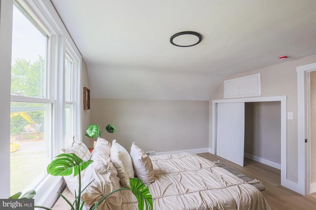 Photo of 3528 MILLVALE ROAD