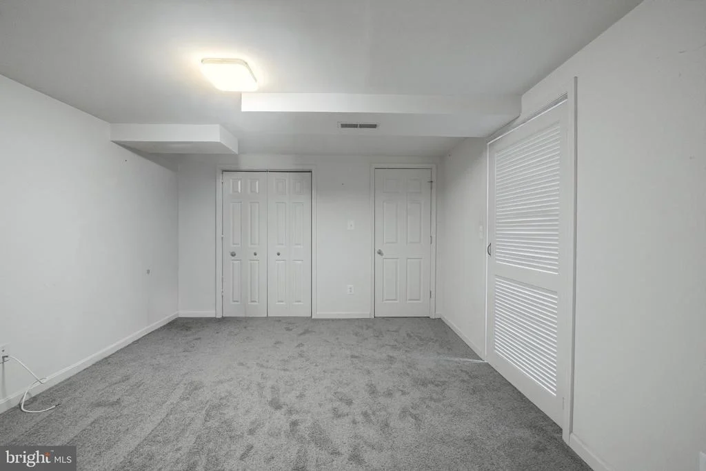 Photo of 3213 VERONA DRIVE