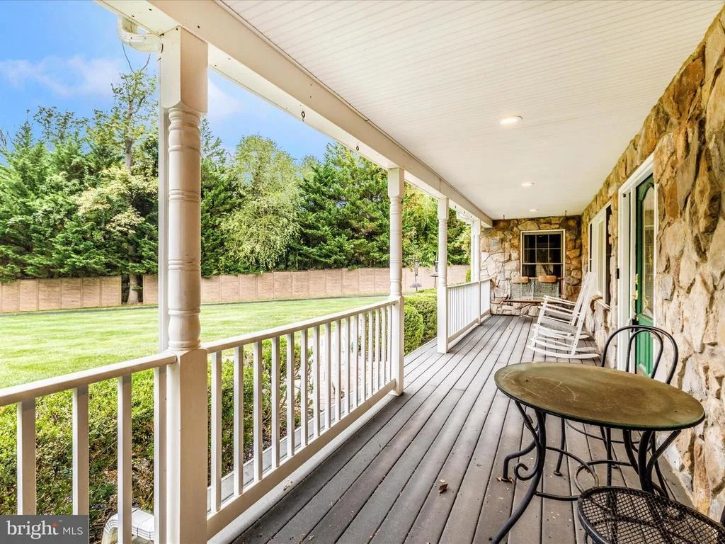 Photo of 6119 DAVIS ROAD