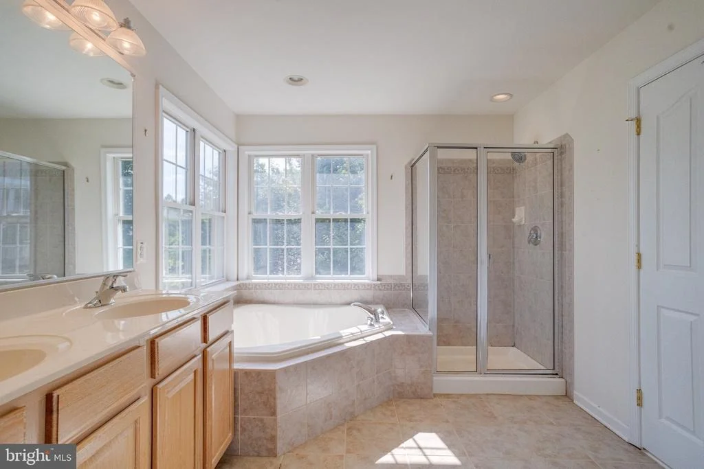 Photo of 4835 SEVEN TRAILS CIRCLE