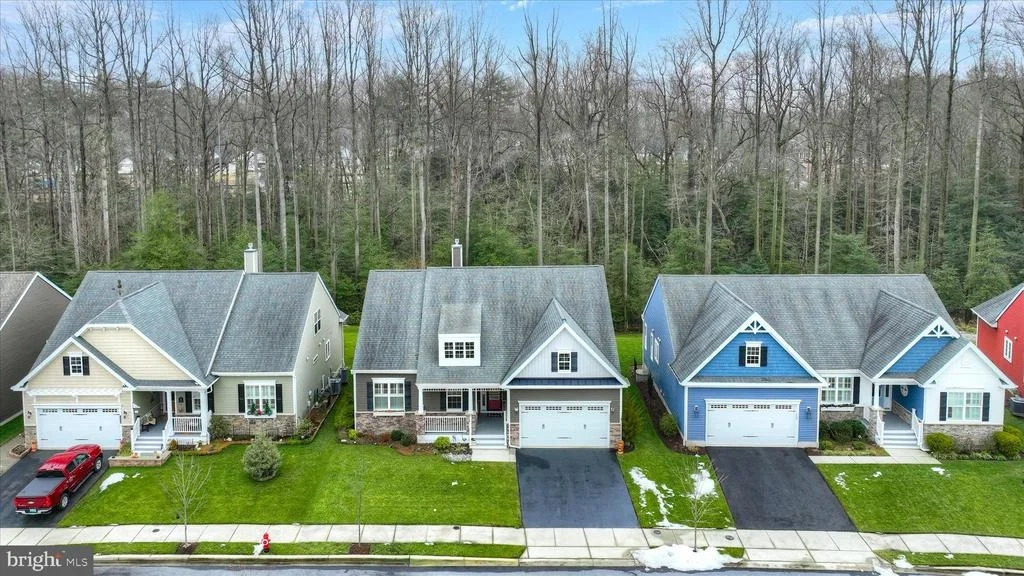 Photo of 322 MARINERS CIRCLE