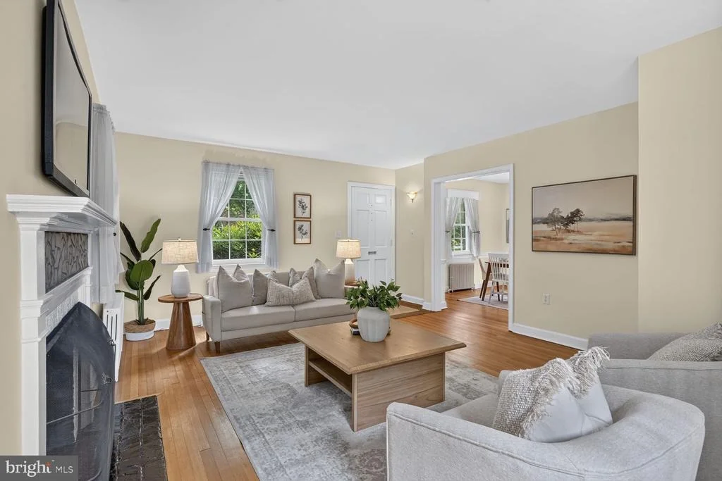 Photo of 2030 LANIER DRIVE