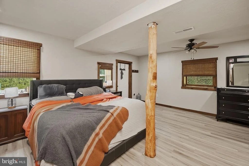 Photo of 2189 TABLE ROCK ROAD