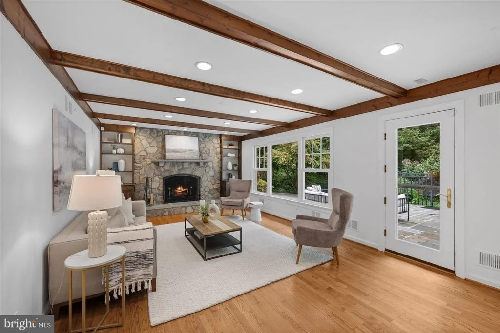 Photo of 1322 TIMBERLY LANE