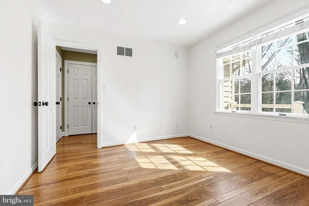 Photo of 901 NAVY ROAD