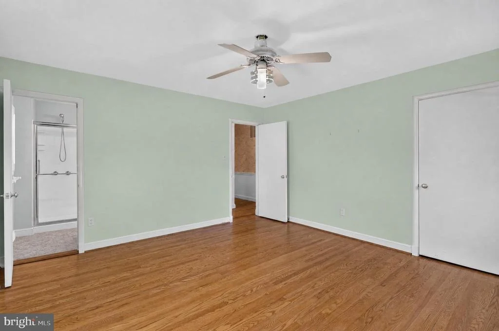 Photo of 805 ORCHARD WAY