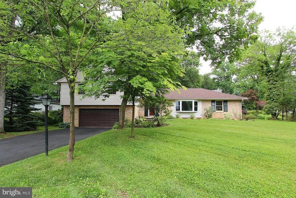 Photo of 19101 WILLOW GROVE ROAD