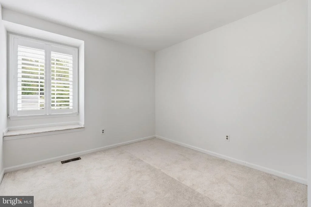 Photo of 8825 CARDINAL FOREST CIRCLE